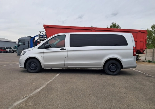 Mercedes-Benz Vito cena 79950 przebieg: 240600, rok produkcji 2017 z Wolbórz małe 277